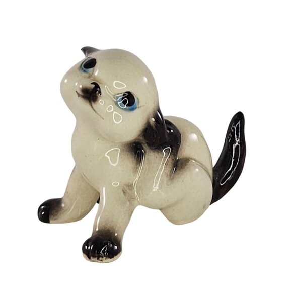 Vintage Ceramic Siamese Kitten Baby Cat Figurine Scratching - Picture 1 of 8